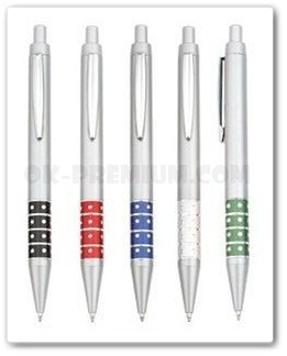 P256 ปากกาพลาสติก ปากกาดูดี ปากกา ปากกาพรีเมี่ยม ปากกาคล้องคอ พร้อมสกรีน สกรีนฟรี ของพรีเมี่ยม สินค้าพรีเมี่ยม ของนำเข้า สินค้านำเข้า ของแจก ของแถม ของชำร่วย มีให้เลือกหลายแบบค่ะ